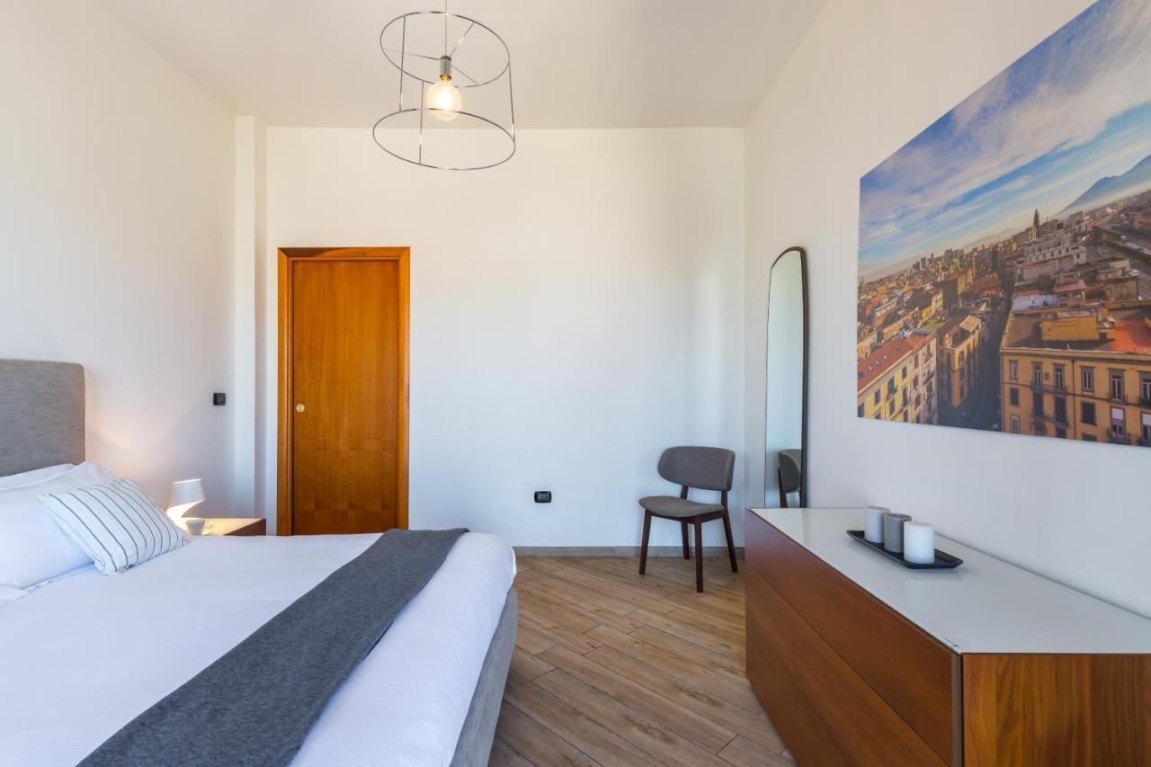 Duomo XI Apartment By Wonderful Italy Napoli Exterior foto